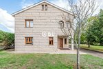 4 bedrooms House in Villaquilambre, Spain No. 86977 - Image 3