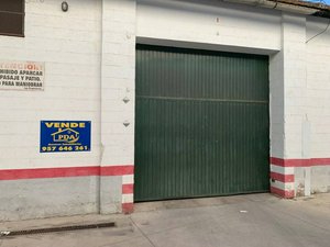 Garage in Cordoba, Spain No. 87498