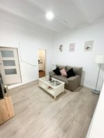 2 bedrooms Apartment in L'Hospitalet de Llobregat, Spain No. 87615 - Image 8