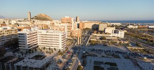 3 bedrooms Apartment in Alicante, Spain No. 8831