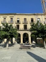 1011m² Building in Chartered Community of Navarre, Spain No. 88644 - building in Spain
