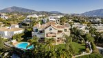 5 bedrooms Villa in Malaga, Spain No. 89190 - villa in Spain
