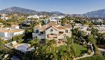5 bedrooms Villa in Benahavis, Spain No. 89223 - villa in Spain
