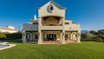 5 bedrooms Villa in Benahavis, Spain No. 89223 - Image 12