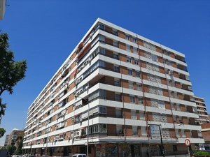 3 bedrooms Apartment in Madrid, Spain No. 89387
