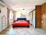 6 bedrooms House in L'Olleria, Spain No. 89882 - Image 29