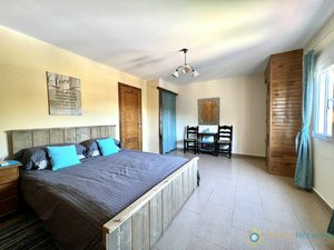 6 bedrooms House in L'Olleria, Spain No. 89889