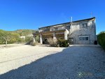 6 bedrooms House in L'Olleria, Spain No. 89889 - Image 22
