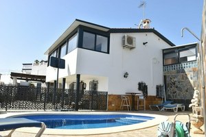 3 bedrooms House in Frigiliana, Spain No. 90192