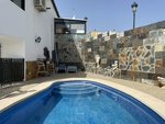 3 bedrooms House in Frigiliana, Spain No. 90192 - Image 8