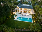 6 bedrooms Villa in Marbella, Spain No. 91208 - Image 43