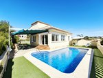 3 bedrooms House in Calpe, Spain No. 91979 - Image 2