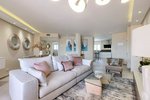 3 bedrooms Penthouse in Estepona, Spain No. 92614 - Image 6