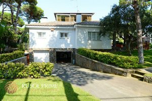 5 bedrooms Villa in Castelldefels, Spain No. 93
