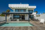 6 bedrooms Villa in Marbella, Spain No. 93704 - Image 3