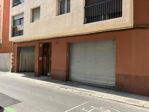 1 bedroom Commercial property in Figueres, Spain No. 94472