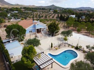 4 bedrooms House in Yecla, Spain No. 94855