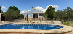 5 bedrooms Villa in Yecla, Spain No. 94859