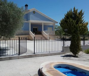 4 bedrooms House in Yecla, Spain No. 94864