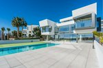 5 bedrooms Villa in Marbella, Spain No. 95947 - Image 11
