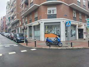 1689m² Commercial property in Madrid, Spain No. 96254