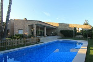 6 bedrooms Villa in Godella, Spain No. 96666