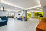 6975m² Hotel in Cadiz, Spain No. 97732 - Image 2