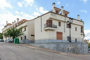 113m² Commercial property in Venturada, Spain No. 97903