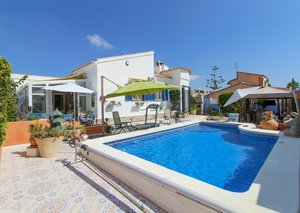 4 bedrooms Villa in La Florida, Spain No. 9889