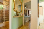 4 bedrooms Villa in La Florida, Spain No. 9889 - Image 7