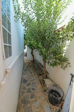 4 bedrooms Villa in La Florida, Spain No. 9889 - Image 26