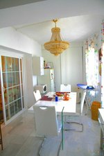 4 bedrooms Apartment in Marbella, Spain No. 9918 - Image 10