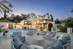 5 bedrooms Villa in Marbella, Spain No. 99214 - Image 3