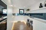 5 bedrooms Villa in Marbella, Spain No. 99214 - Image 9