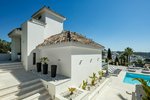 5 bedrooms Villa in Marbella, Spain No. 99214 - Image 16