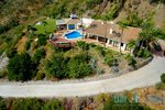 4 bedrooms Villa in Marbella, Spain No. 9933 - Image 7