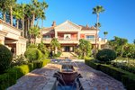 9 bedrooms Villa in Marbella, Spain No. 99873 - Image 15
