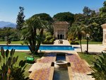 9 bedrooms Villa in Marbella, Spain No. 99877 - Image 8