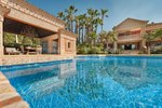 9 bedrooms Villa in Marbella, Spain No. 99891 - Image 3