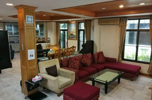 3 bedrooms Duplex in Patong, Thailand No. 10847