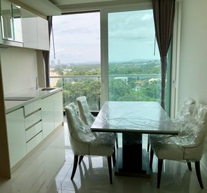 2 bedrooms Apartment in Pattaya, Thailand No. 11140