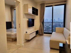1 bedroom Condo in Huai Khwang, Thailand No. 11213