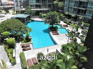 3 bedrooms Condo in Pattaya, Thailand No. 15904