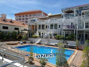 3 bedrooms Bungalow in Pattaya, Thailand No. 16157