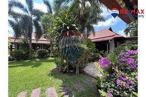 3 bedrooms Cafe / restaurant in Pattaya, Thailand No. 20382