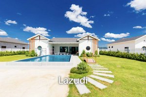 3 bedrooms Villa in Hua Hin, Thailand No. 21593