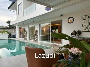 3 bedrooms Villa in Rawai, Thailand No. 22121