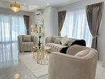 5 bedrooms Villa in Pattaya, Thailand No. 22718 - Image 10