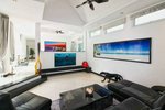 6 bedrooms Villa in Pattaya, Thailand No. 22719 - Image 2