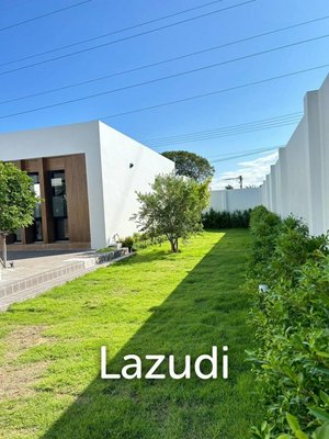 3 bedrooms Villa in Bang Tao, Thailand No. 24117